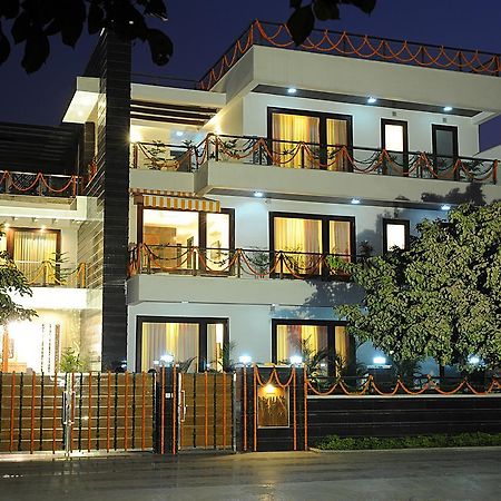 Hotel North East Residency Gurgaon Esterno foto