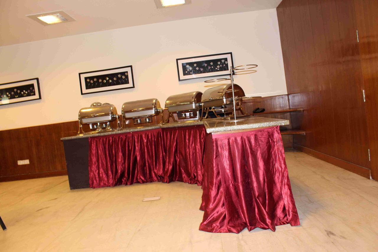 Hotel North East Residency Gurgaon Esterno foto